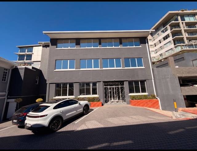 438M² OFFICE TO LET IN GREEN POINT